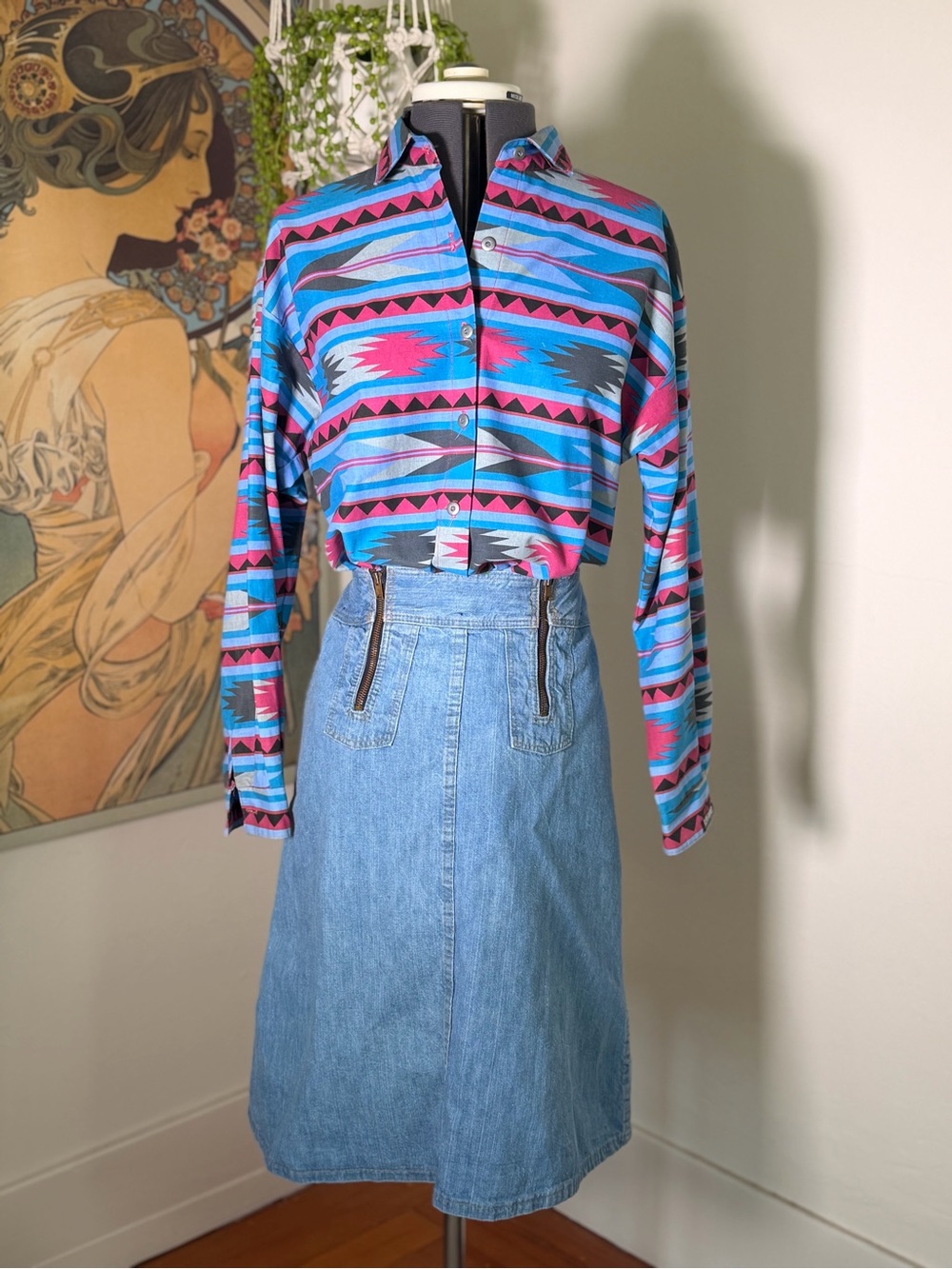 Roughrider Circle T Western button-down w/ Southwestern-inspired Aztec pattern